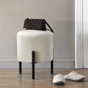 Современный скандинавский туалетный табурет для домашней спальни, маленький круглый низкий табурет из белого бархата ягненка, табурет для отдыха, табурет для смены обуви, стул