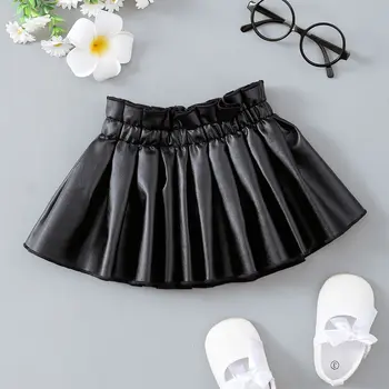 Для новорожденных девочек 0-2 лет черную четырехсезонную кожаную плиссированную юбку можно носить с леггинсами