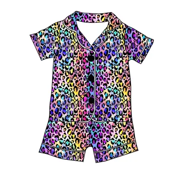 Комплекты Детских пижам из молочного шелка, пижамы для мальчиков и девочек, разноцветный леопардовый короткий летний пижамный костюм, детская одежда