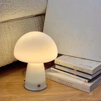 Настольная лампа украшение в виде грибов настольная лампа для домашнего декора в скандинавском стиле прикроватная тумбочка для спальни со стеклянным светодиодным ночником настольная лампа-подставка для светильников