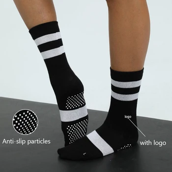 Носки для йоги с логотипом, силиконовые нескользящие износостойкие Удобные мужские и женские спортивные носки для фитнеса средней длины